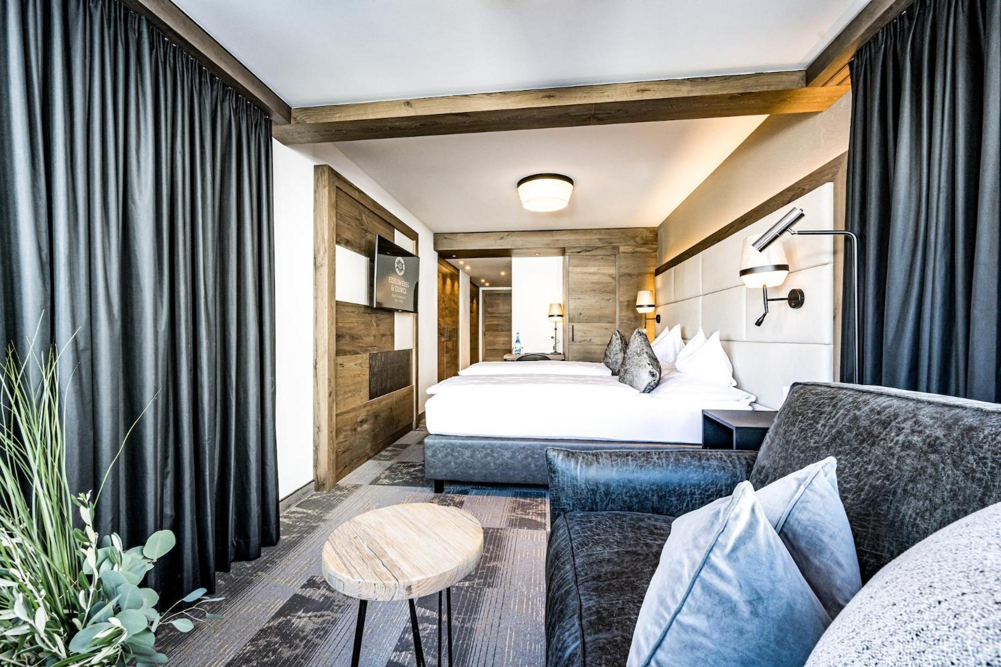 Hotel Edelweiss & Gurgl โอเบอร์กัวร์เกิล ห้อง รูปภาพ