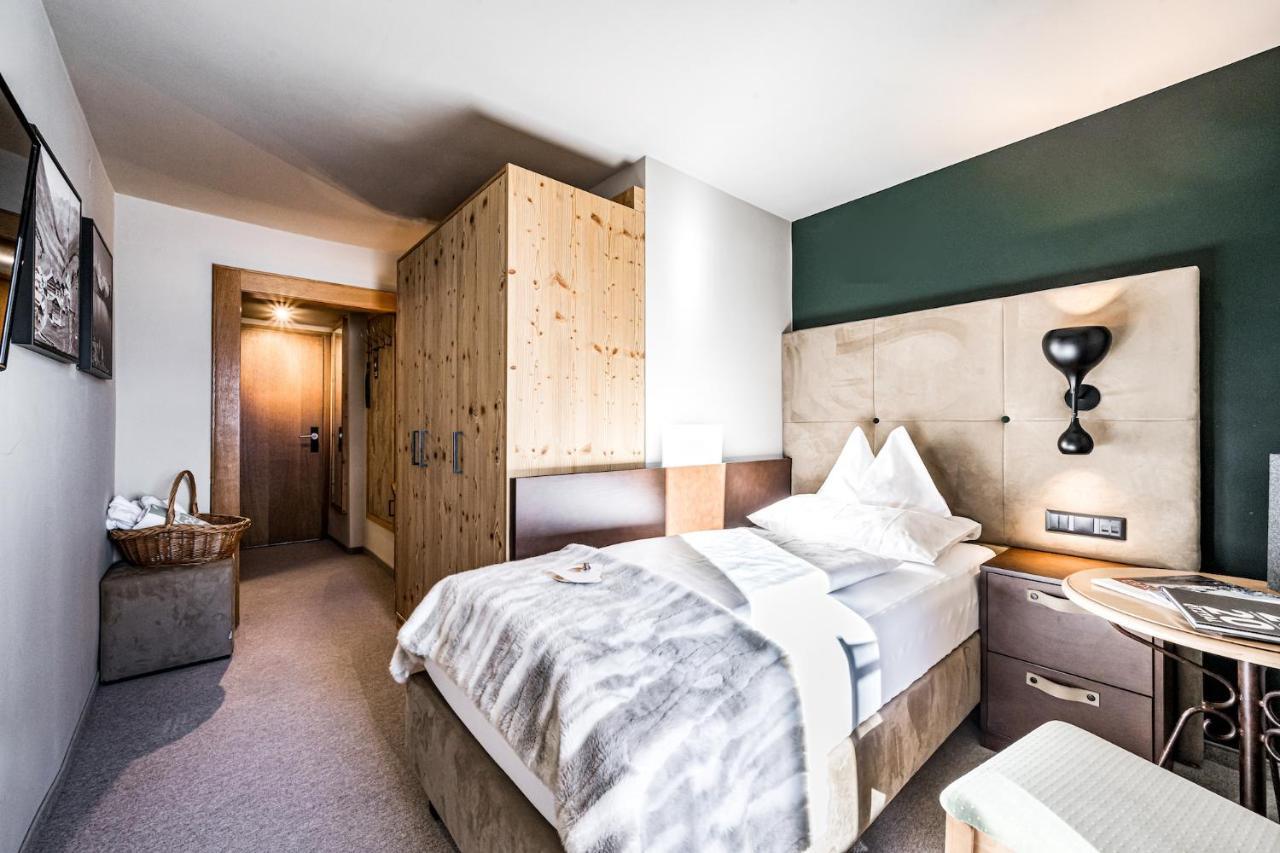 Hotel Edelweiss & Gurgl โอเบอร์กัวร์เกิล ห้อง รูปภาพ